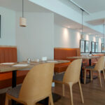 Restaurant Leaves Sitzplätze