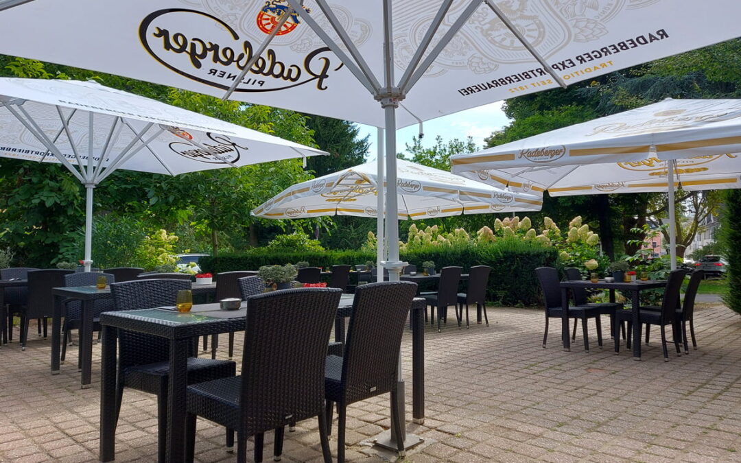 Unsere Terrasse ist wieder für Sie geöffnet!